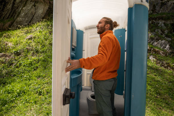 Best Temporary restroom rental  in Redwood City, CA